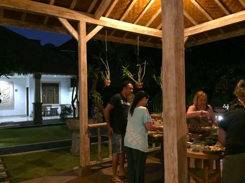 Hotel Agung Cottages