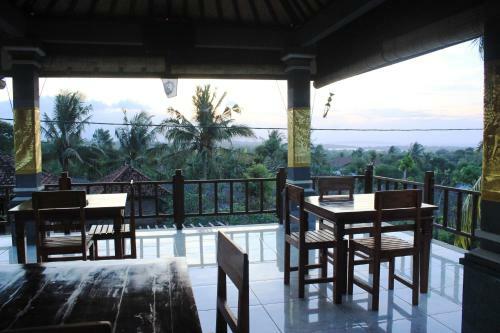 Hostal Menjangan Sari