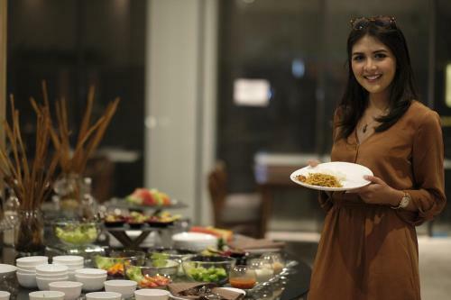 Hotel Ayola Lippo Cikarang