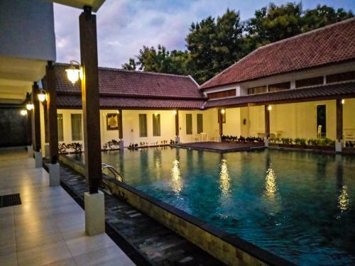 Sinom Borobudur Heritage Hotel