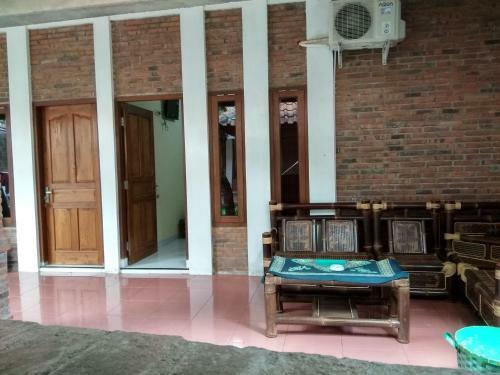 Kumojoyo Homestay