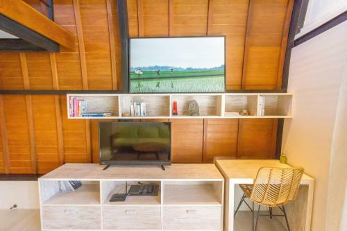 Apartamento Batu Bolong Studio Kayu