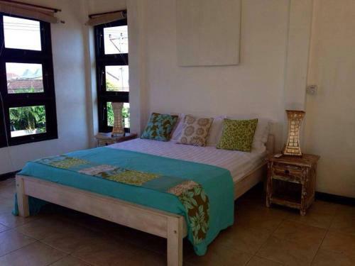 Hostal Berawa Beach Surfstay