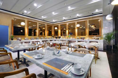 Hotel Harper Lippo Cikarang