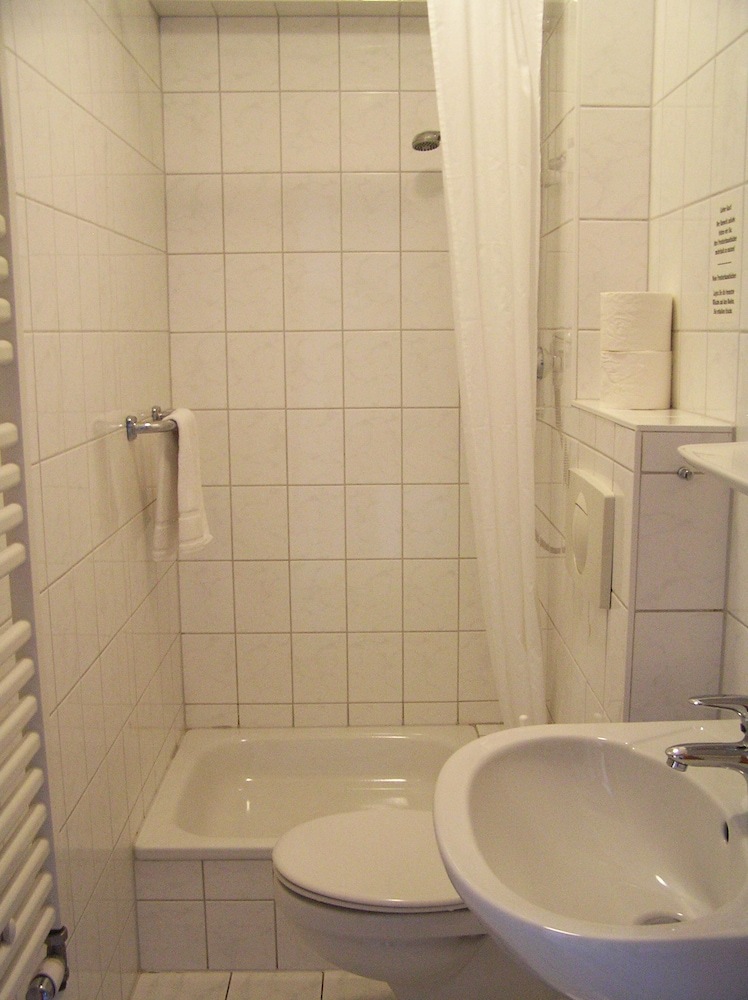 Hostal Pension D�nenhaus