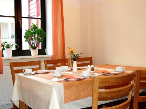 Hotel Garni "alte Warener Zeitung"