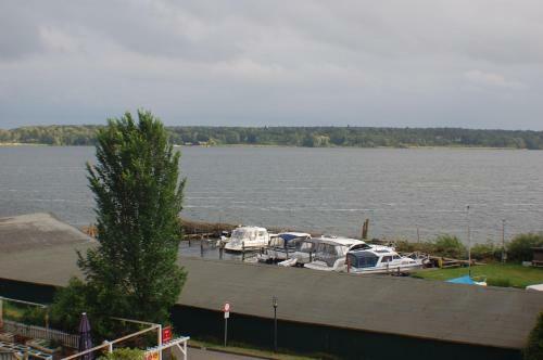 Apartamento Kietzspeicher Waren (m�ritz) Mit Seeblick