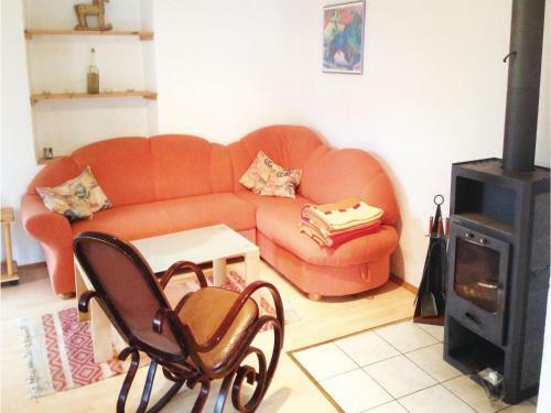 Two-bedroom Apartment In Vohl