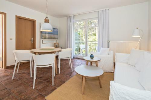 Upstalsboom Apartments Strandidyll