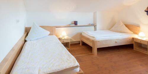 Hostal Pension Zum Ebenstein Am Donausteig