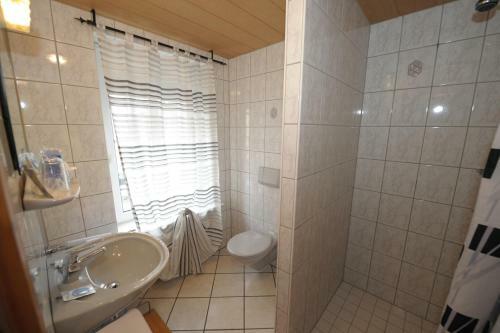 Hotel Weller- G�ste-und Apartmenthaus