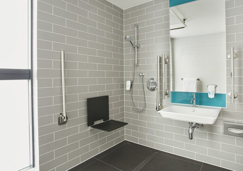 Hotel Holiday Inn Express - Ringsheim