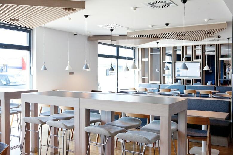 Hotel Holiday Inn Express - Ringsheim