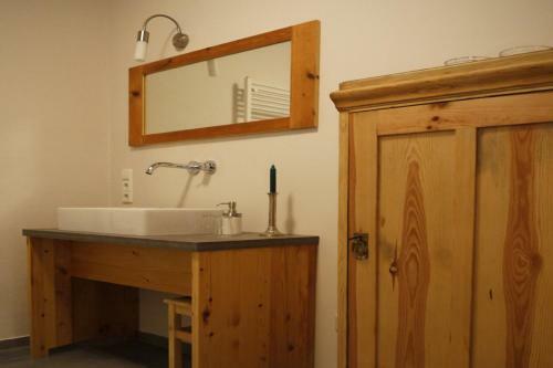 Apartamento Ferienwohnung Art Im Ries - Goldener Stern