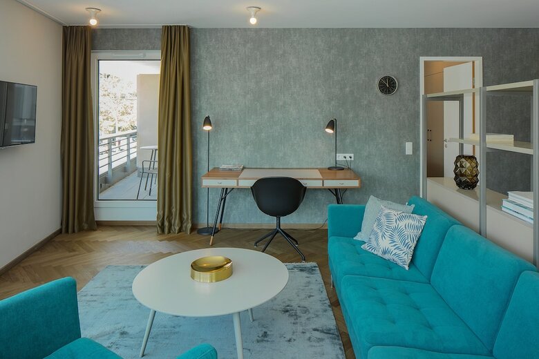 Dd Suites Serviced Apartments