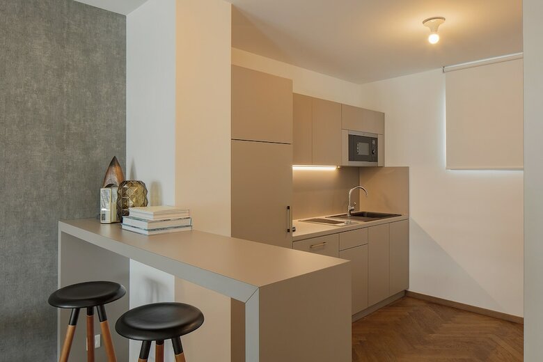 Dd Suites Serviced Apartments