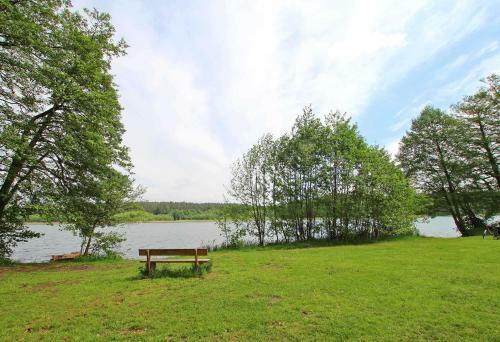 Apartamento Ferienobjekt Direkt Am Zenssee Lyc