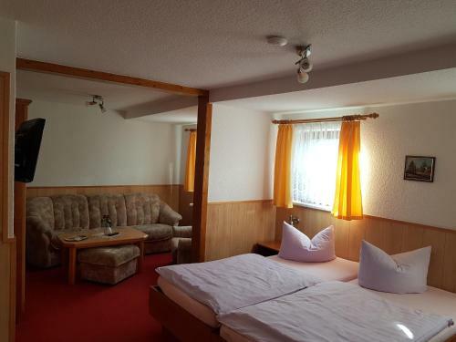 Hostal Restaurant&pension "berggl�ck`l" Altenberg