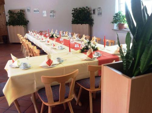 Hotel & Restaurant Zur Weintraube