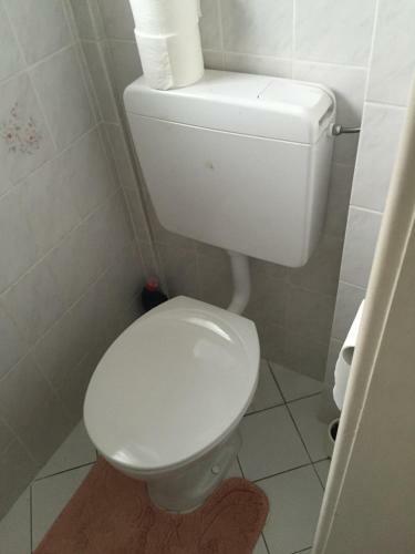 Six Single Rooms - Messe Nord