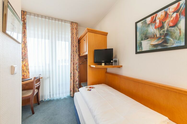 Hotel Flora Dus