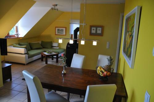 Apartamento "am Lorenweg" Land Fleesensee