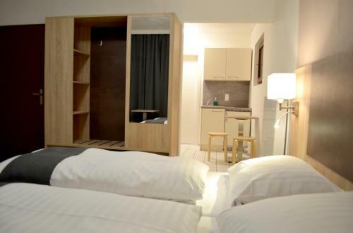 Hana Aparthotel