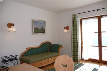 Hotel Sch�ne Aussicht Garni