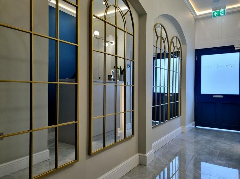 Hotel 43