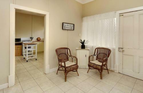 Maeville Cottage