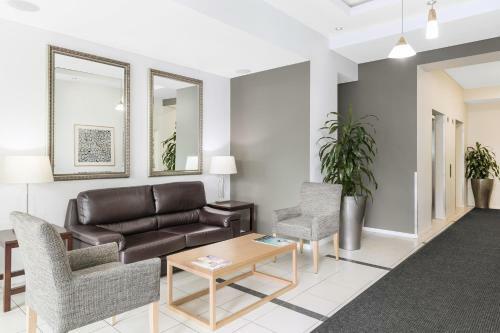 Apartments @ 212 Margaret