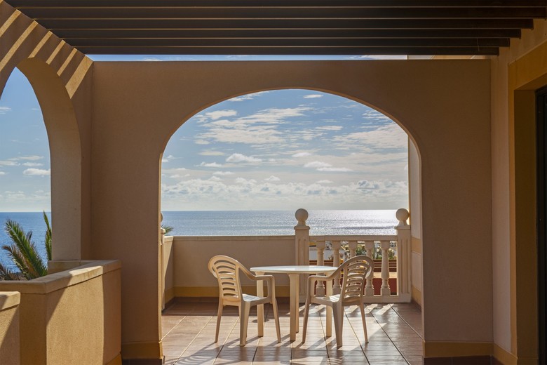 Apartamentos Elba Luca Sport & Suite Hotel