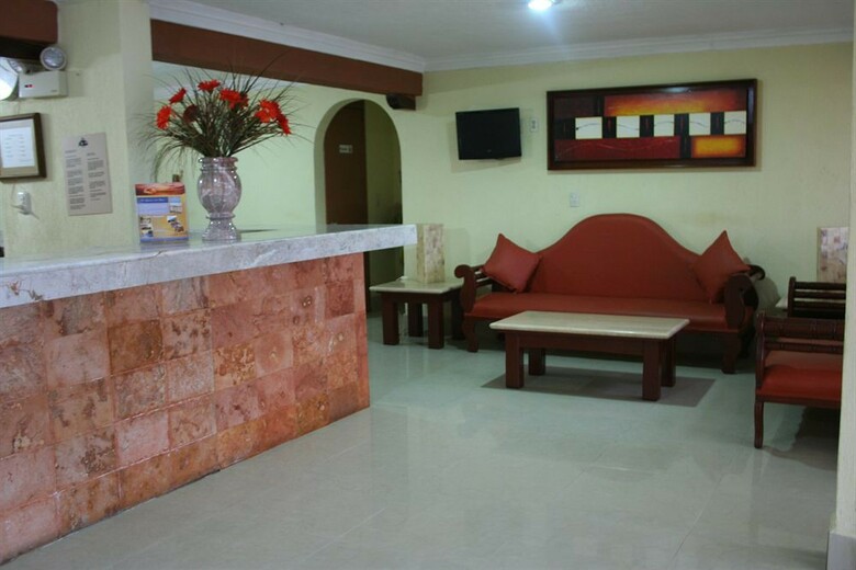 Hotel Suites Cancun Center