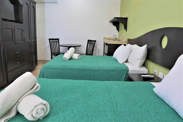 Playa Del Carmen Hotel