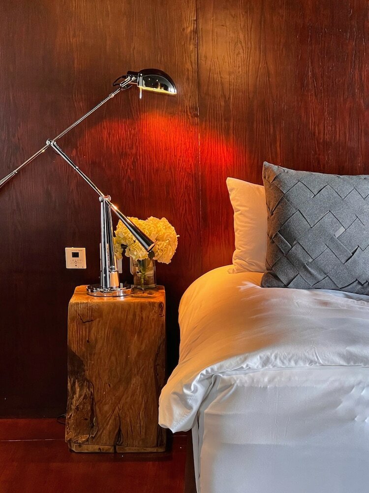 Demetria Hotel