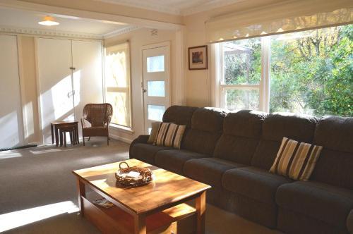 Orana Flat 1