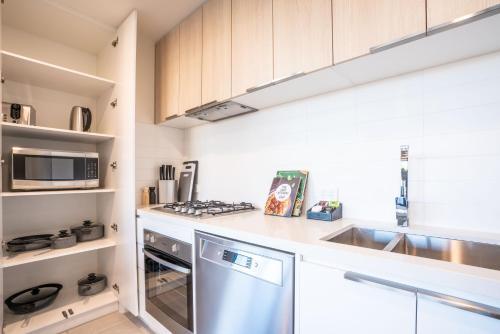 Poplar Apartments