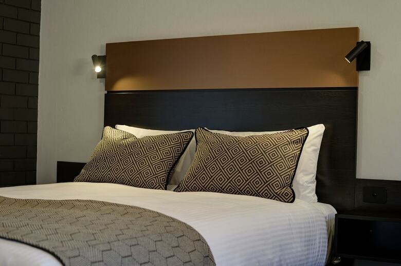 Hotel Cbd Motor Inn