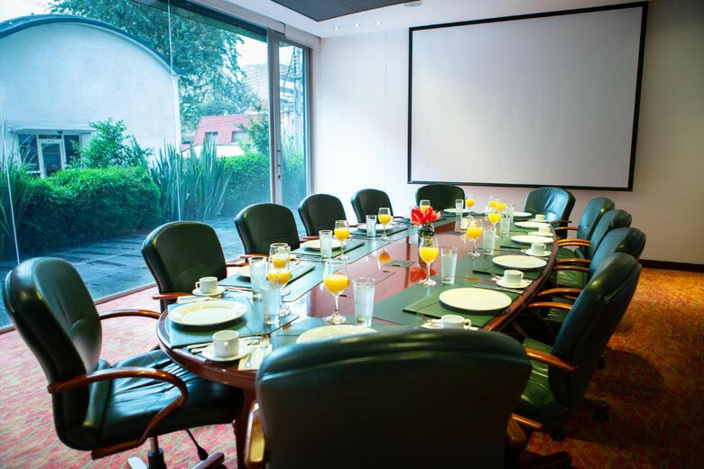 Best Western Plus 93 Park Hotel