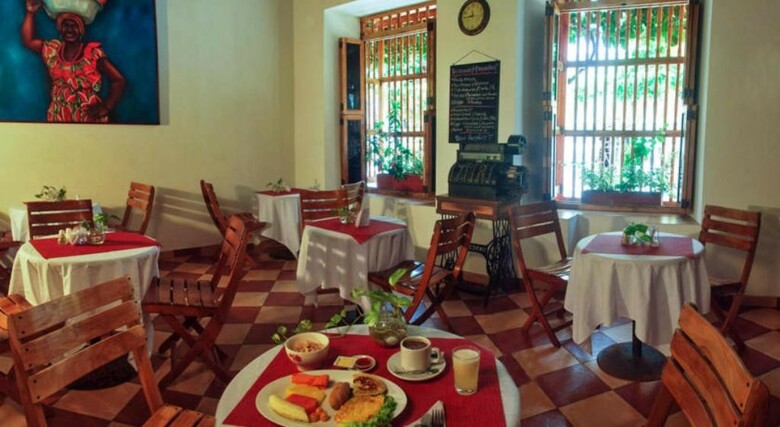Hotel 3 Banderas