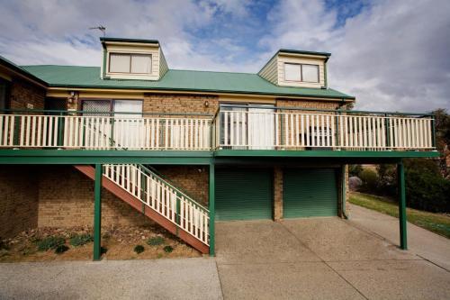 Apartamento Kestrels Rest 1/116 Gippsland Street