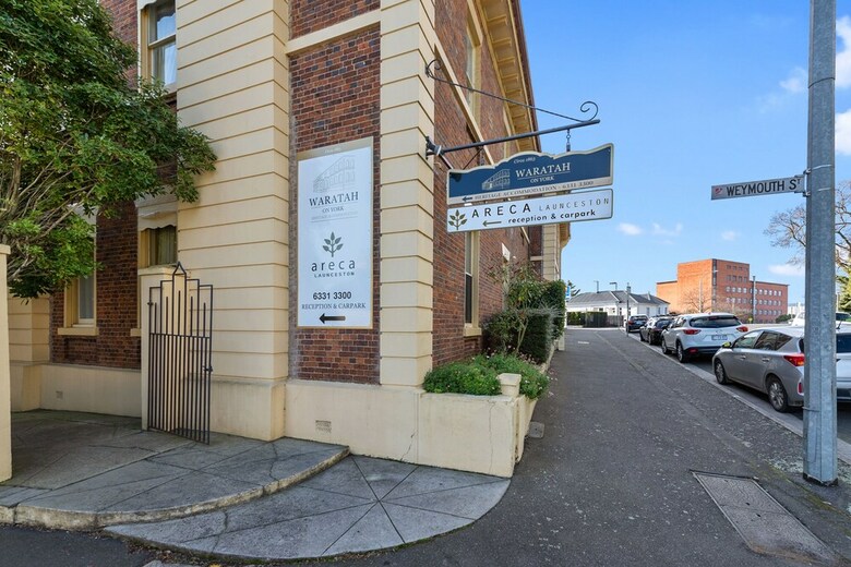 Waratah On York Bed & Breakfast