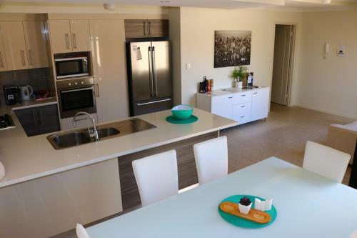 Villa Mandurah On The Terrace