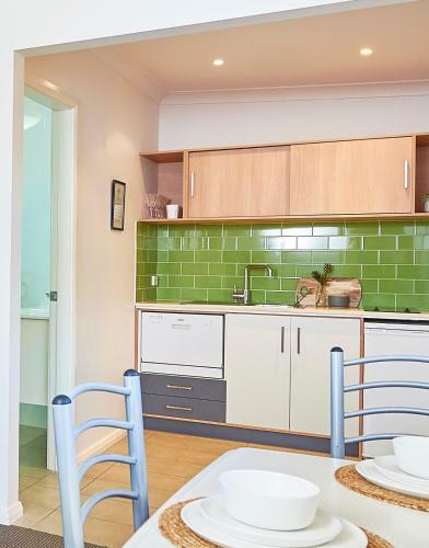 Harbour View Apartments