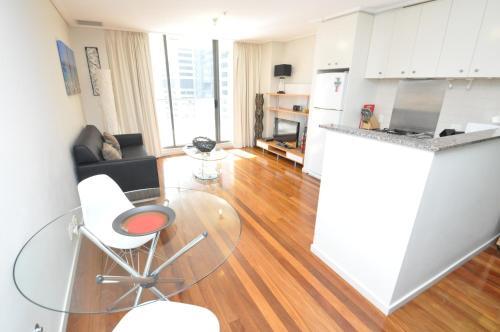 Sydney Cbd Self Contained Modern Studio Apartments (pitt)