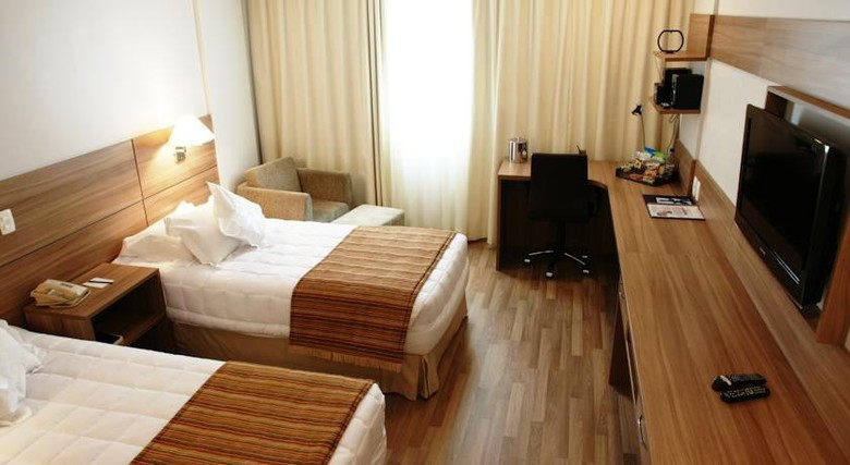 Everest Porto Alegre Hotel