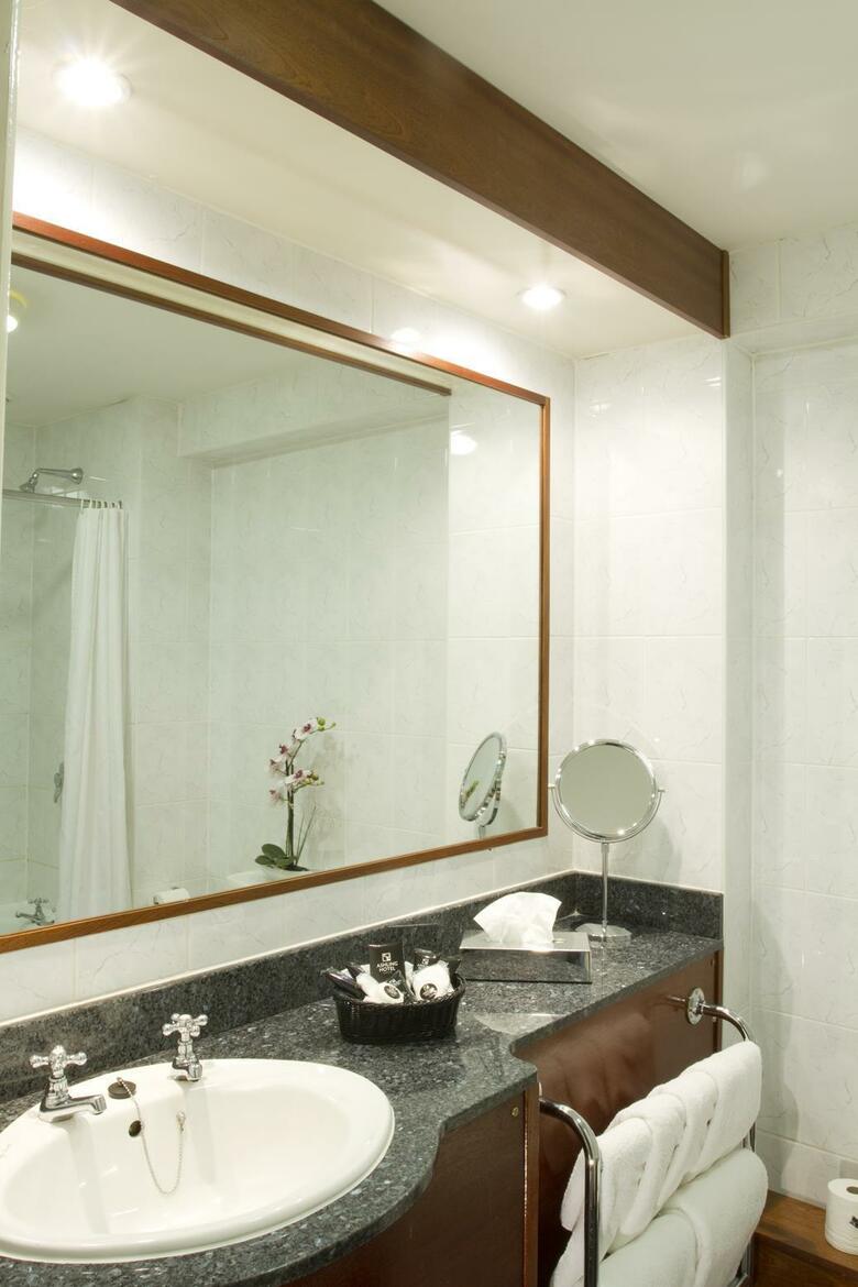 Ashling Hotel