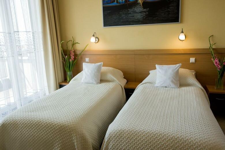 Wm Hotel System