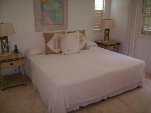 Coconut Grove 1 Luxury Villa