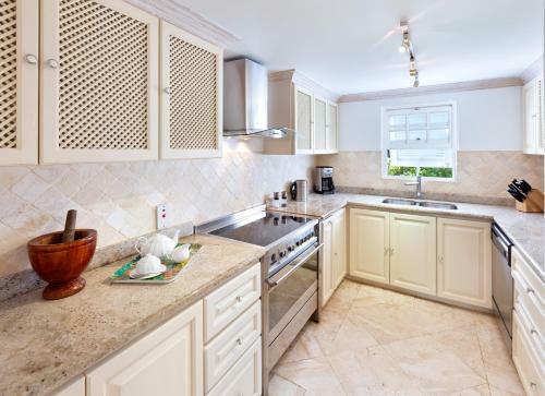 Coconut Grove 1 Luxury Villa